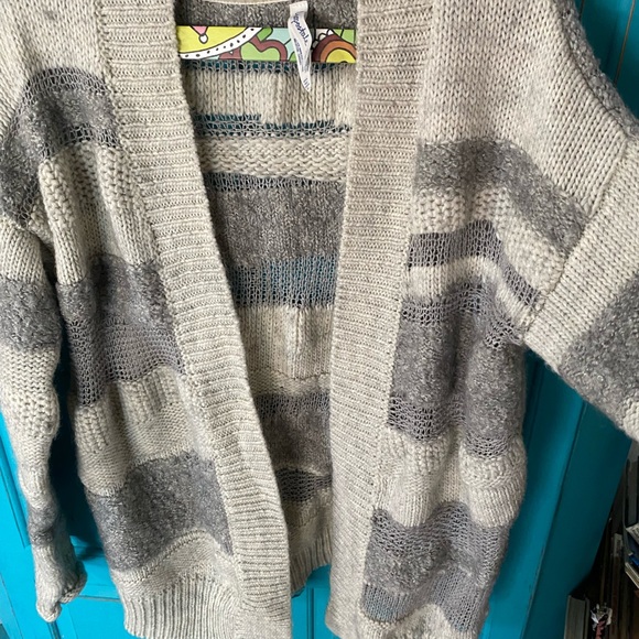 Cardigan Aeropostale Worn Once Neutral Texture Cozy Open Weave Bohemian Style - Picture 5 of 9